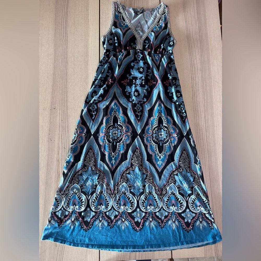Lucky Brand Boho V neck sleeveless maxi dress, silver & bold blue print - Size S - Picture 1 of 5